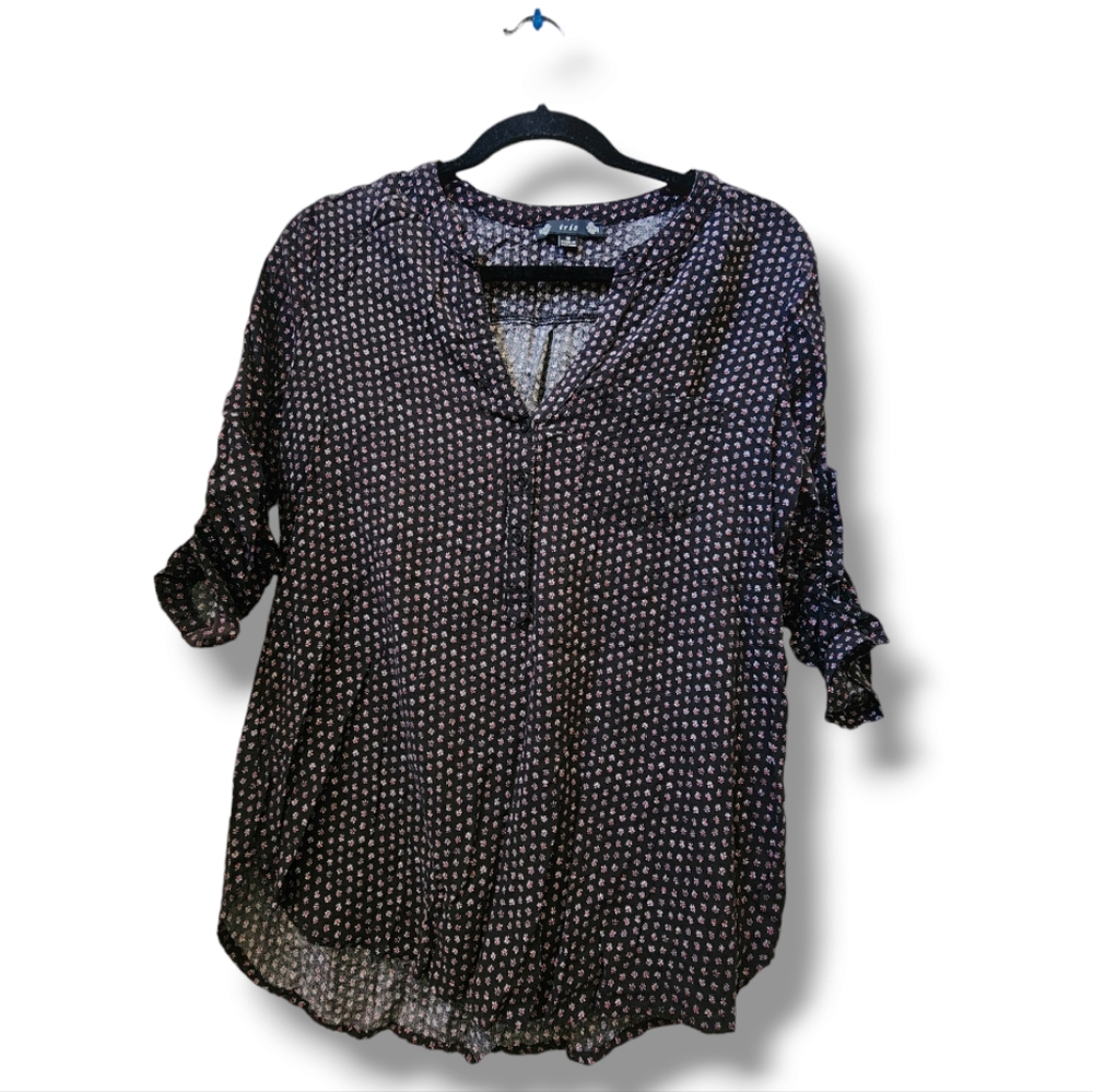 Iris Long Roll-tab Sleeve printed button-up top , size Medium